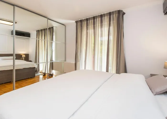 Apartment Parentium